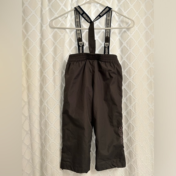 OshKosh B’gosh Snowpants - Picture 2 of 3